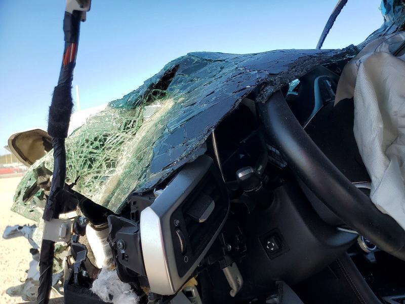 2022 Genesis G70 Base