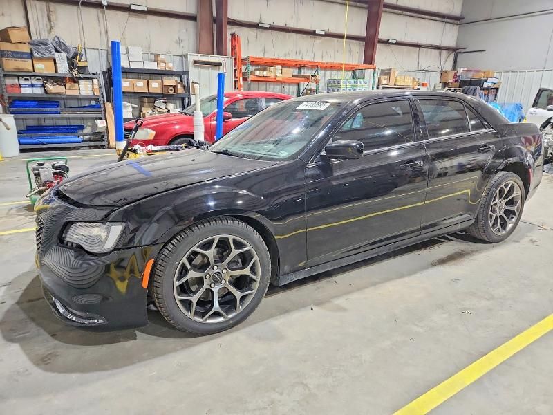2018 Chrysler 300 s