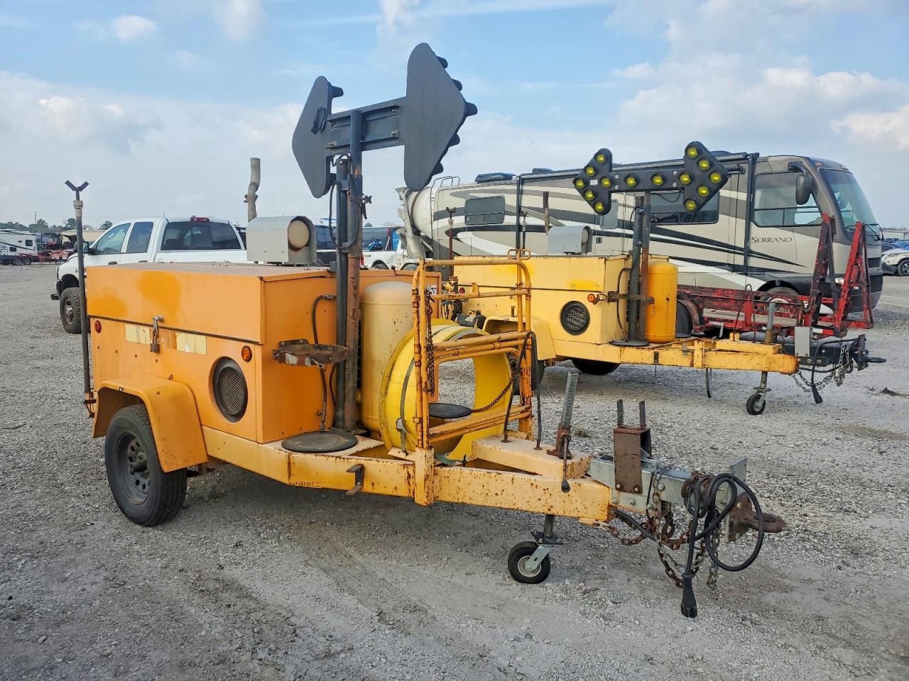2001 Fenx 2001 Manhole Support Trailer