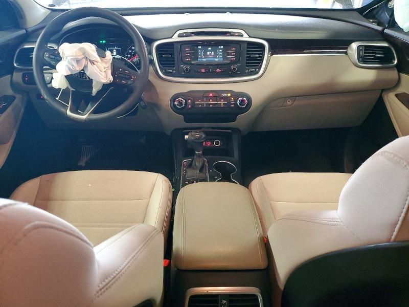 2017 KIA Sorento lx