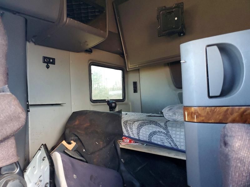 2019 International Lt625 Semi Truck