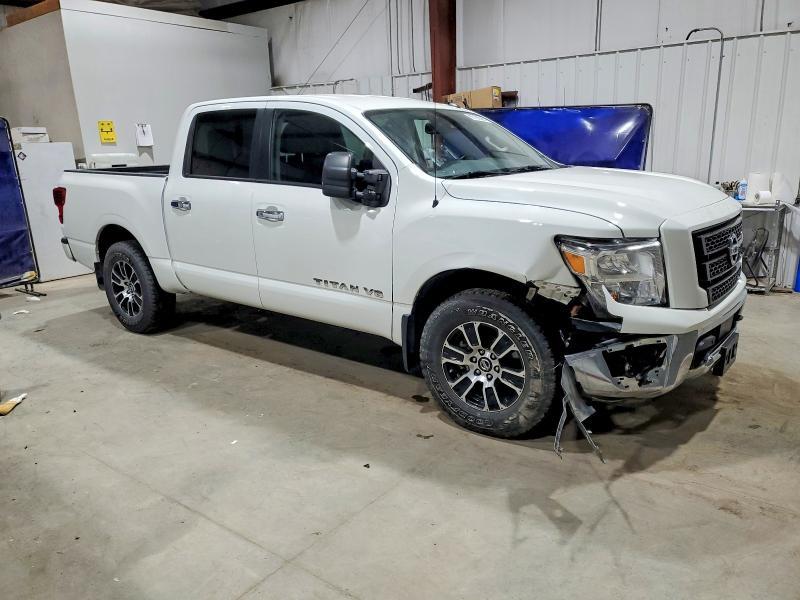 2020 Nissan Titan SV