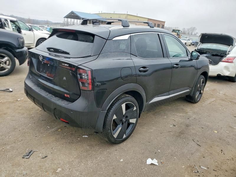 2025 Nissan Kicks sr