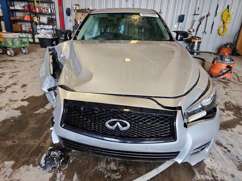 2016 Infiniti Q50 Premium