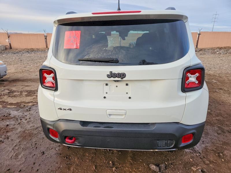 2022 Jeep Renegade Trailhawk