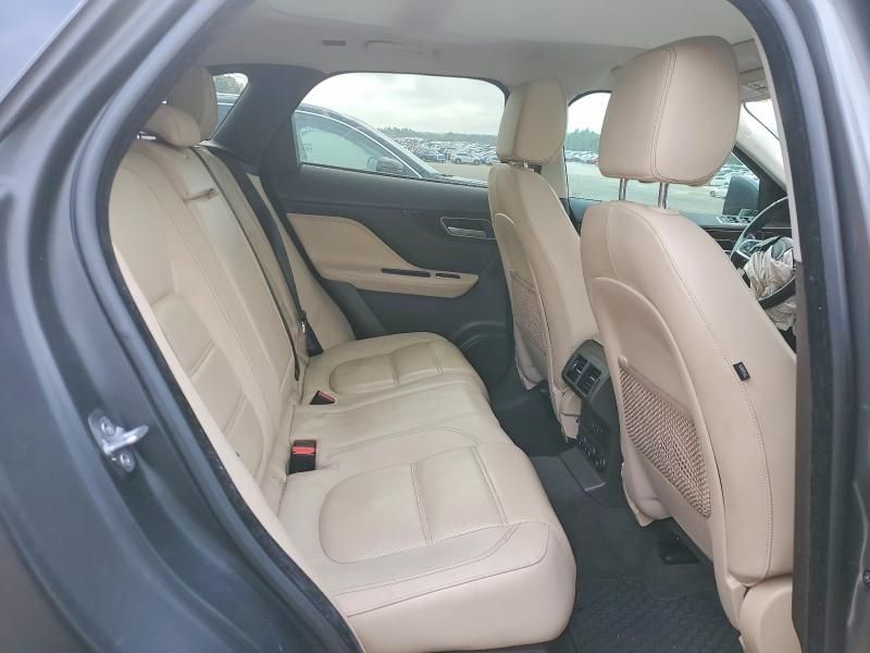 2018 Jaguar F-pace Prestige