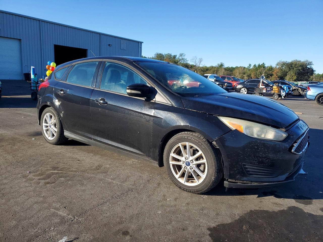 2016 Ford Focus se