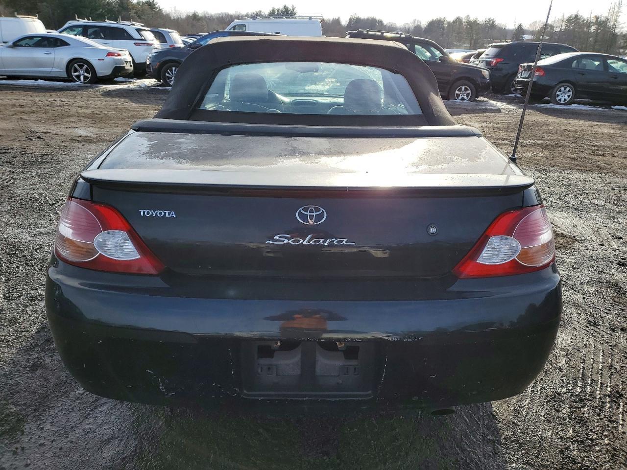 2002 Toyota Camry Solara se