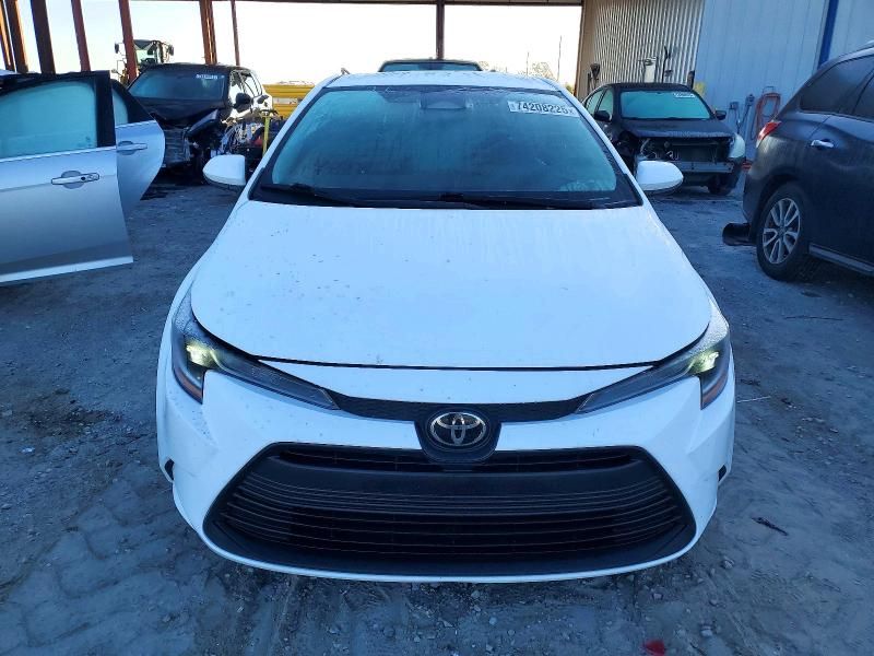 2025 Toyota Corolla le