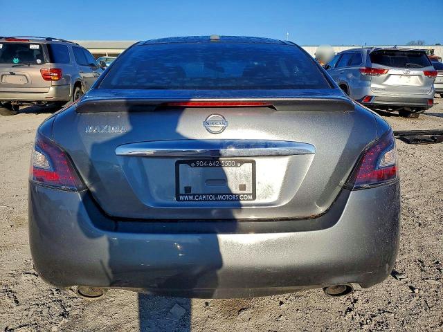 2014 Nissan Maxima s