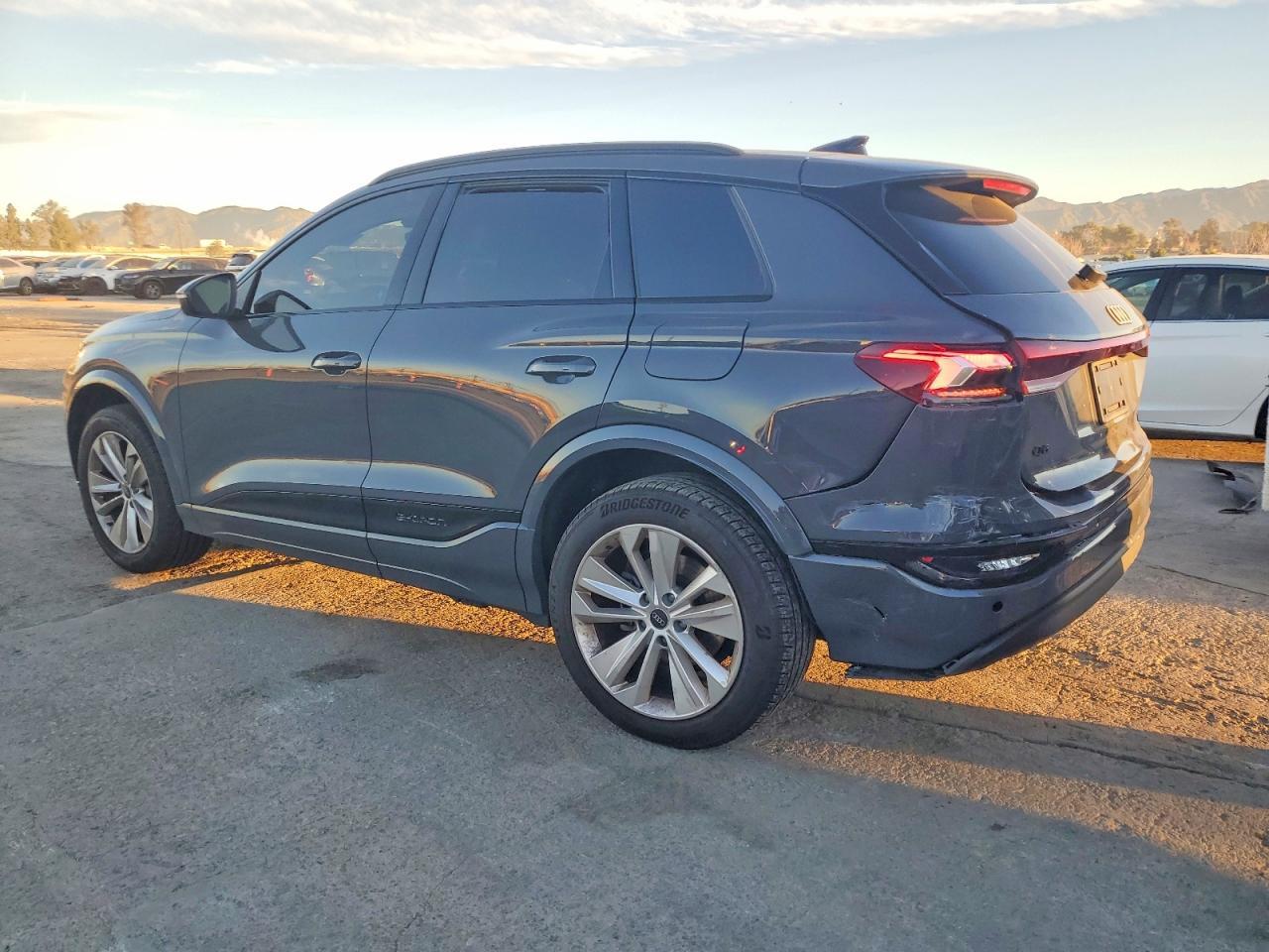 2025 Audi Q6 E-tron Premium Plus