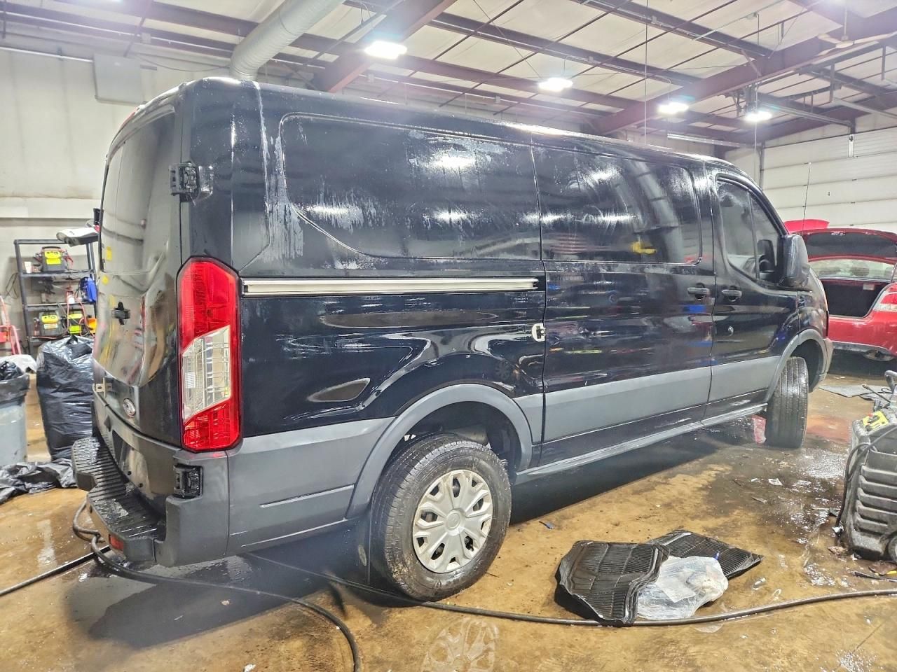 2018 Ford Transit Van T-150 LO