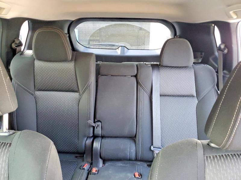 2024 Mitsubishi Outlander es