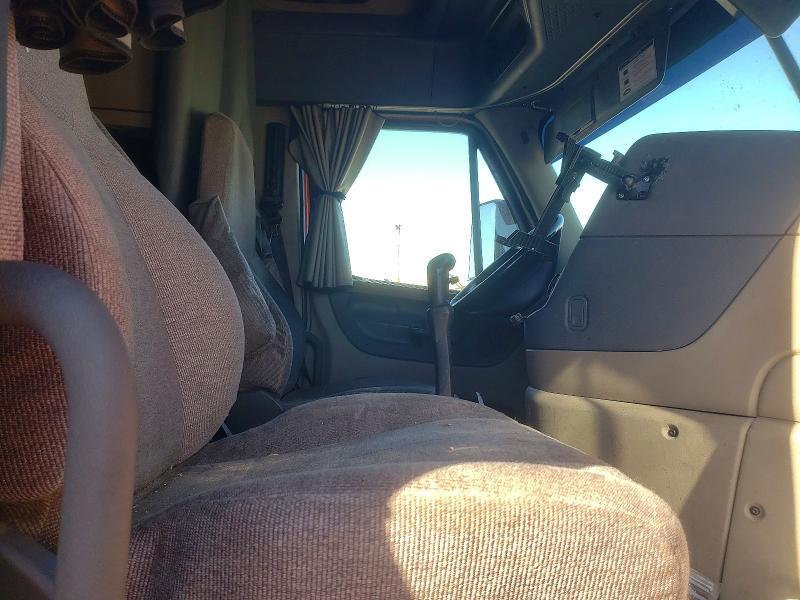 2016 Freigliner 2016 Freightliner Cascadia 125 Semi Truck