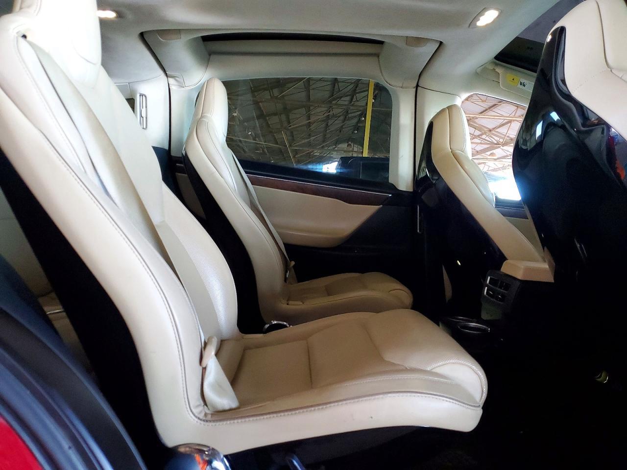 2016 Tesla Model x
