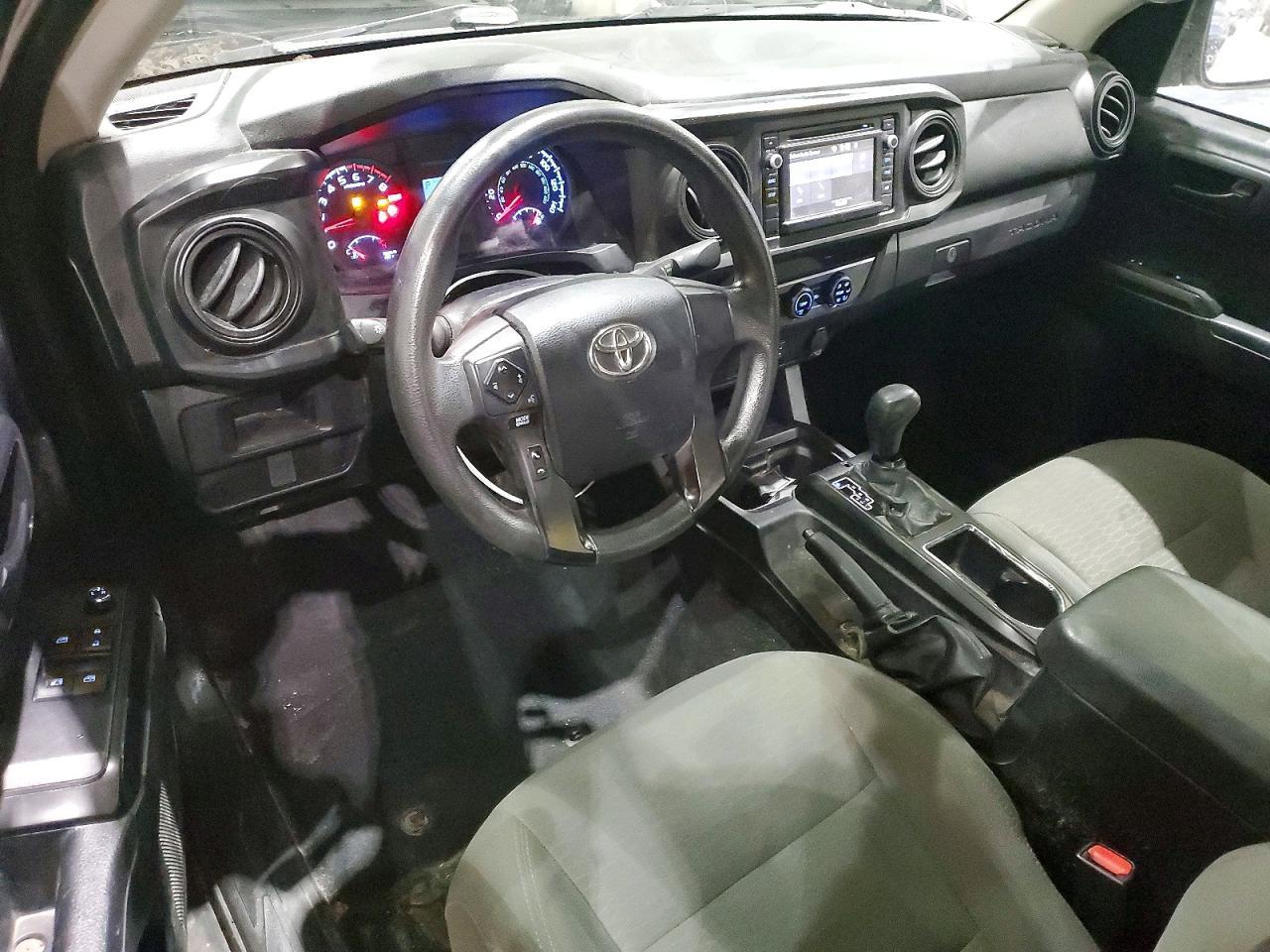 2017 Toyota Tacoma SR