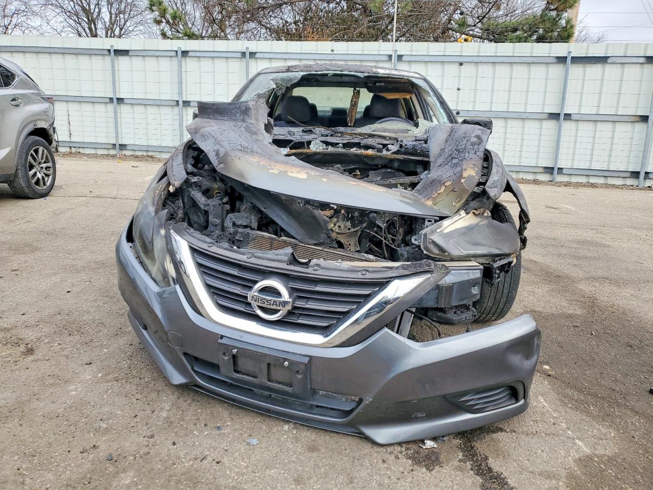 2016 Nissan Altima 2.5 s