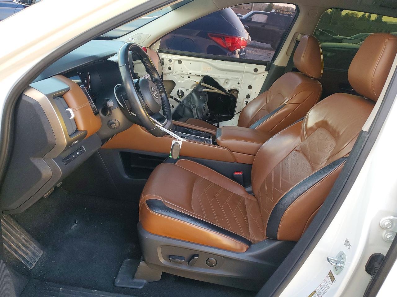 2022 Nissan Pathfinder Platinum