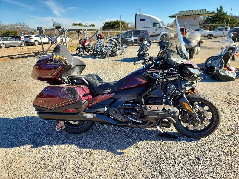2025 Honda GL1800 D