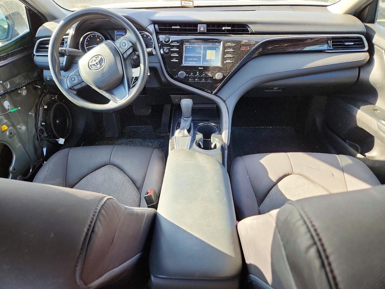 2020 Toyota Camry le