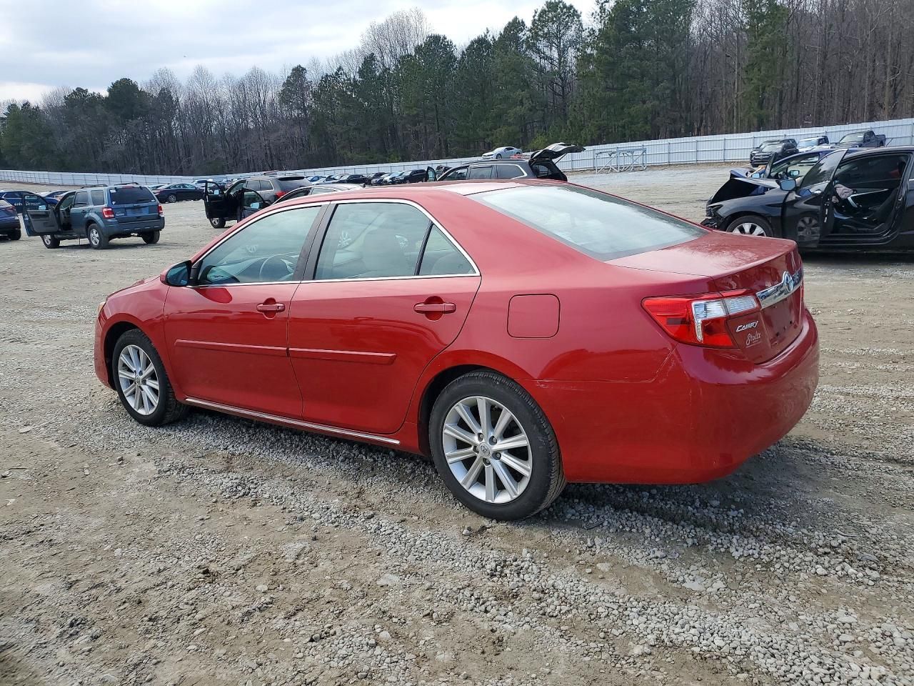 2013 Toyota Camry l