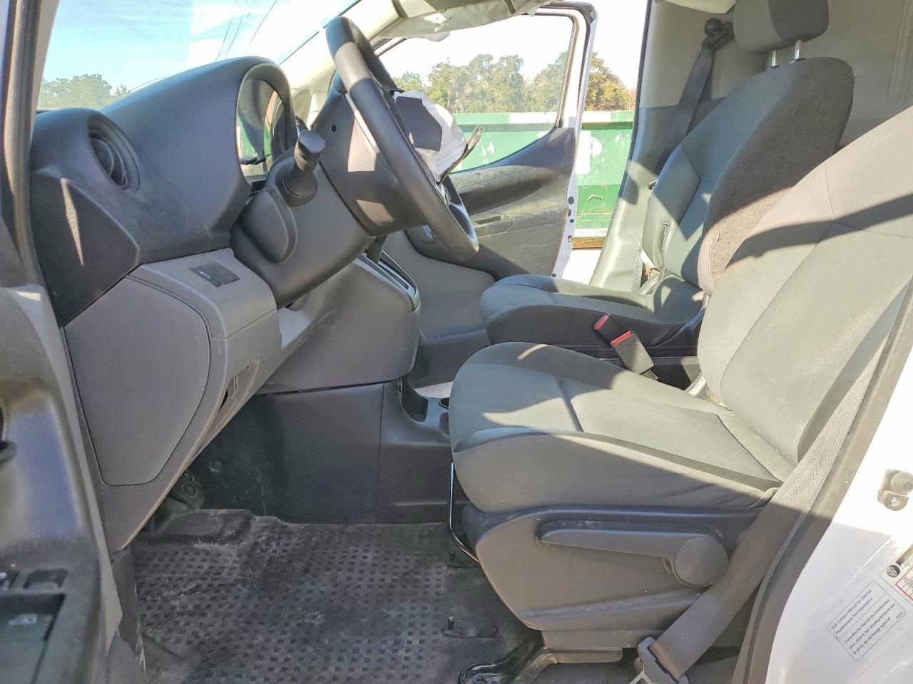 2020 Nissan NV200