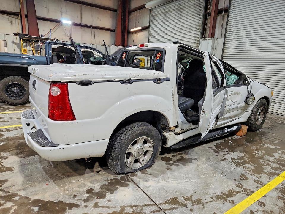 2004 Ford Explorer Sport Trac