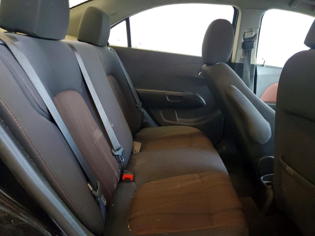 2012 Chevrolet Sonic lt