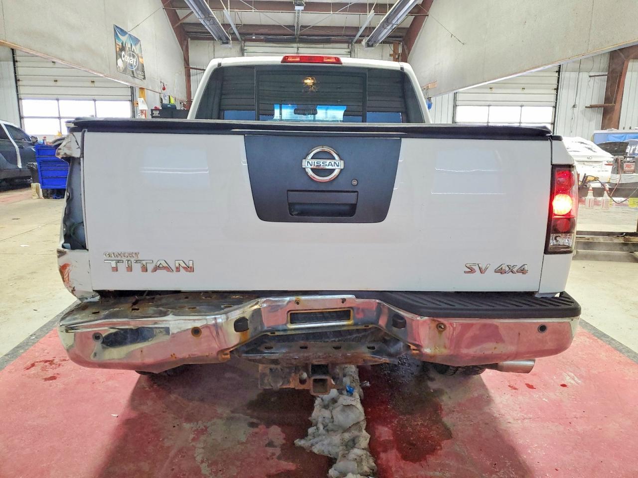 2012 Nissan Titan s