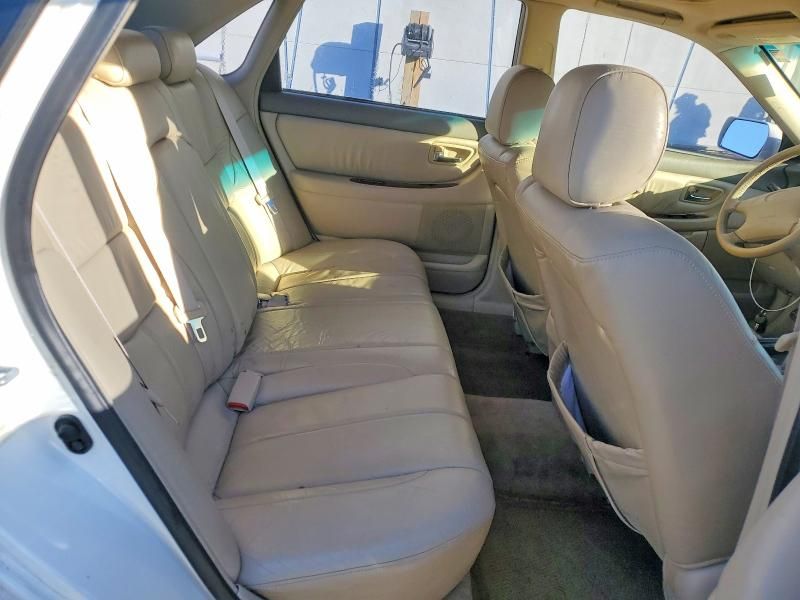 2000 Toyota Avalon xl
