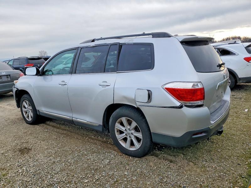 2013 Toyota Highlander Base