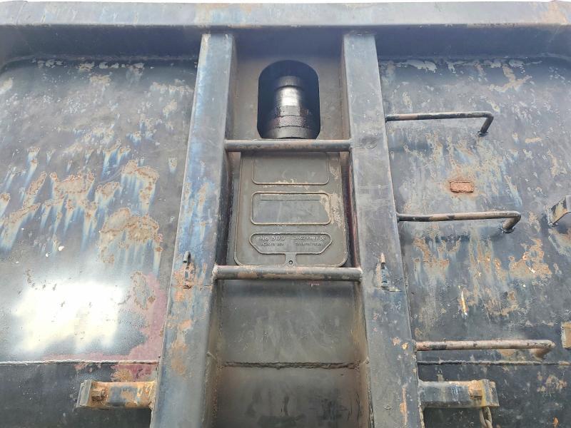 1981 Cherokee By Forest R 1981 Cherokee ED 2630 H END Dump Trailer