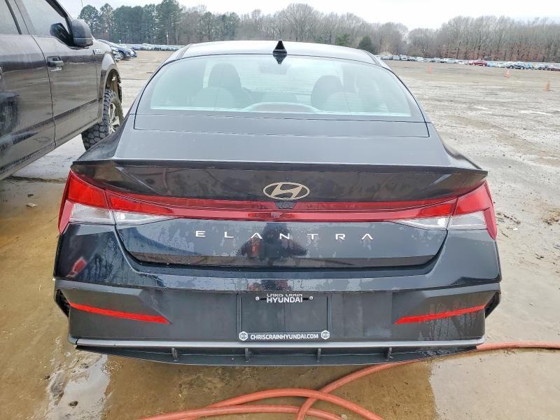 2025 Hyundai Elantra sel Sport