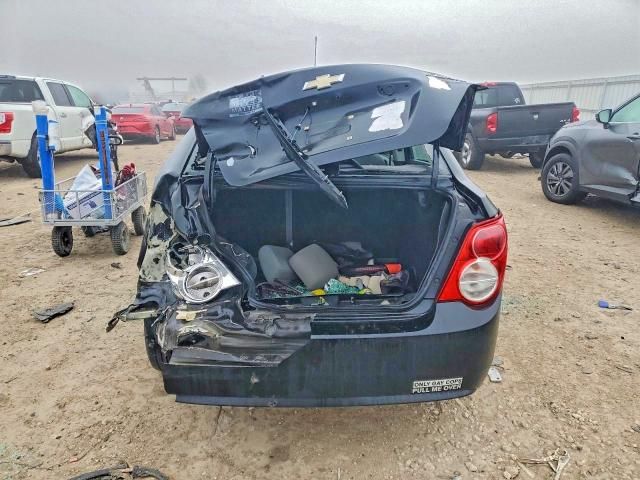 2016 Chevrolet Sonic ls