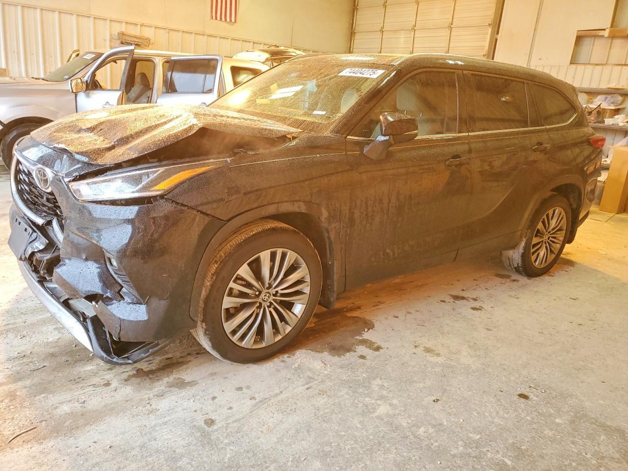 2021 Toyota Highlander Platinum