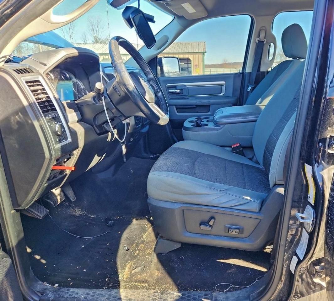 2015 Dodge Ram 1500 slt