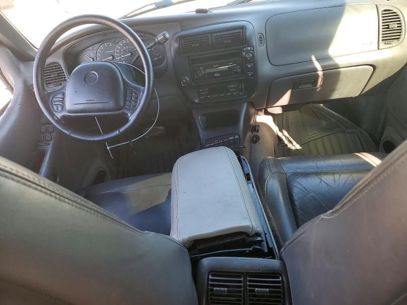 2000 Mercury Mountaineer