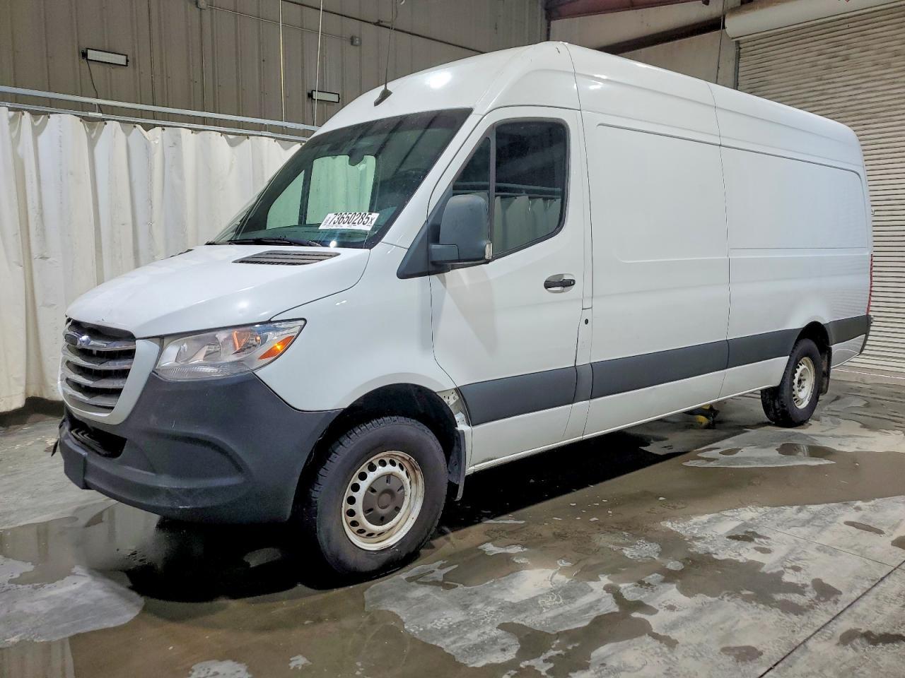 2020 Freigliner 2020 Freightliner Sprinter 2500 Delivery Van
