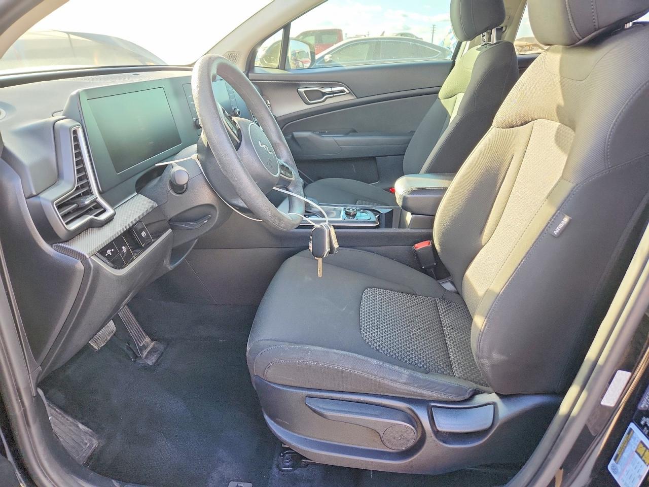 2023 KIA Sportage lx