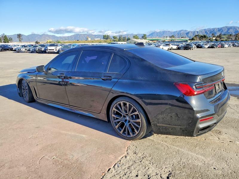 2021 BMW 740 i