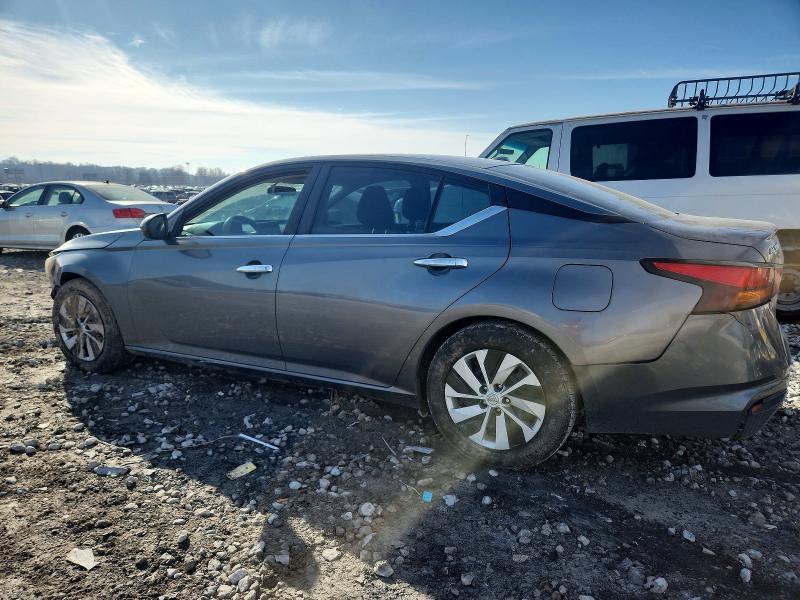 2020 Nissan Altima s