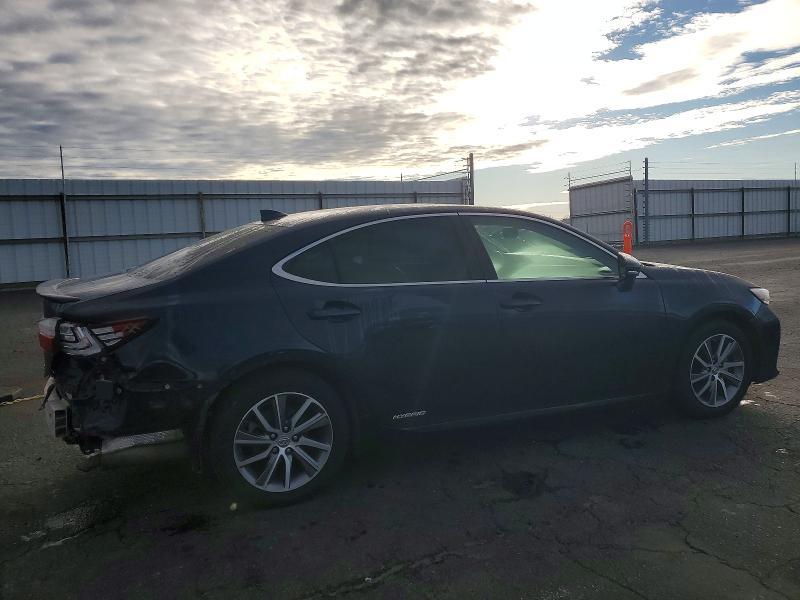 2016 Lexus Es 300h