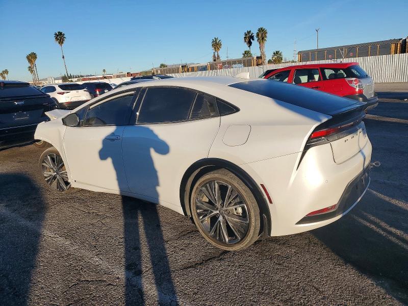 2023 Toyota Prius le