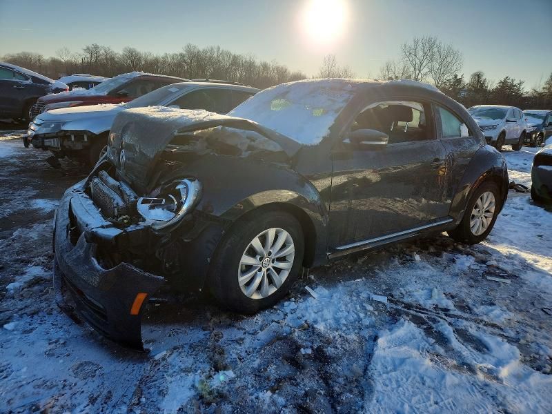 2019 Volkswagen Beetle s