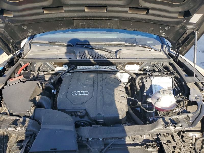 2025 Audi Q5 Premium 40