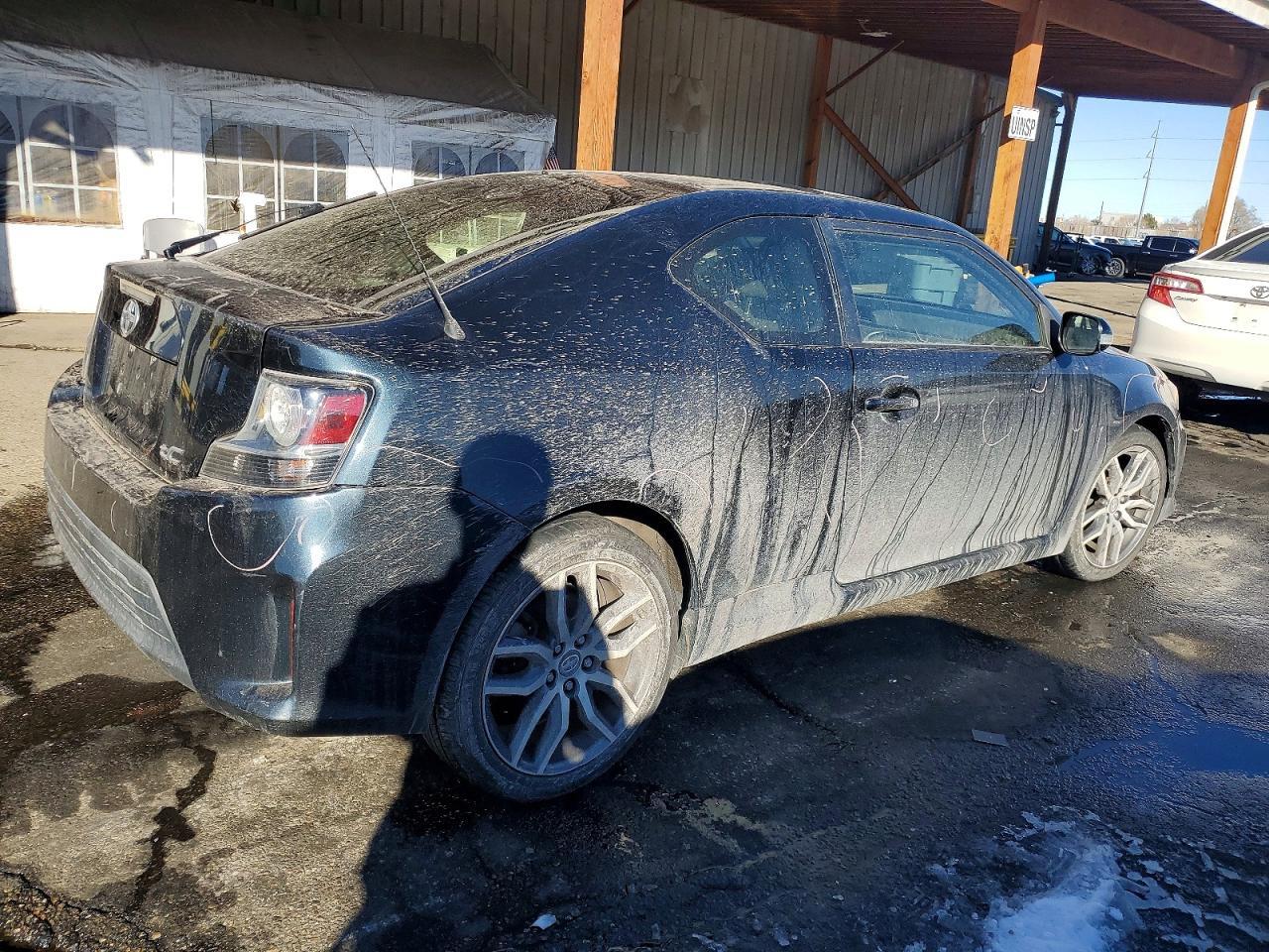 2016 Scion TC