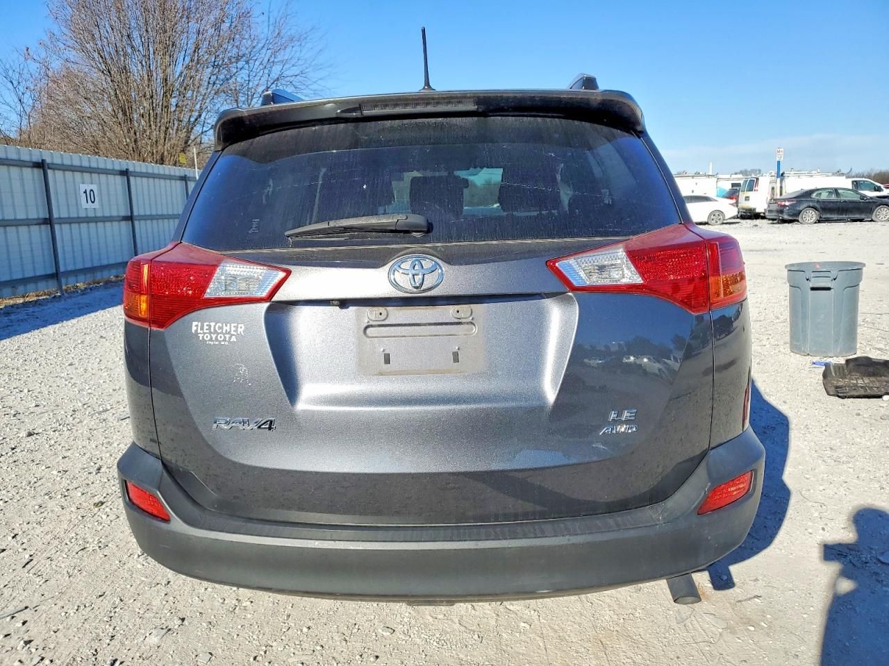 2014 Toyota Rav4 le