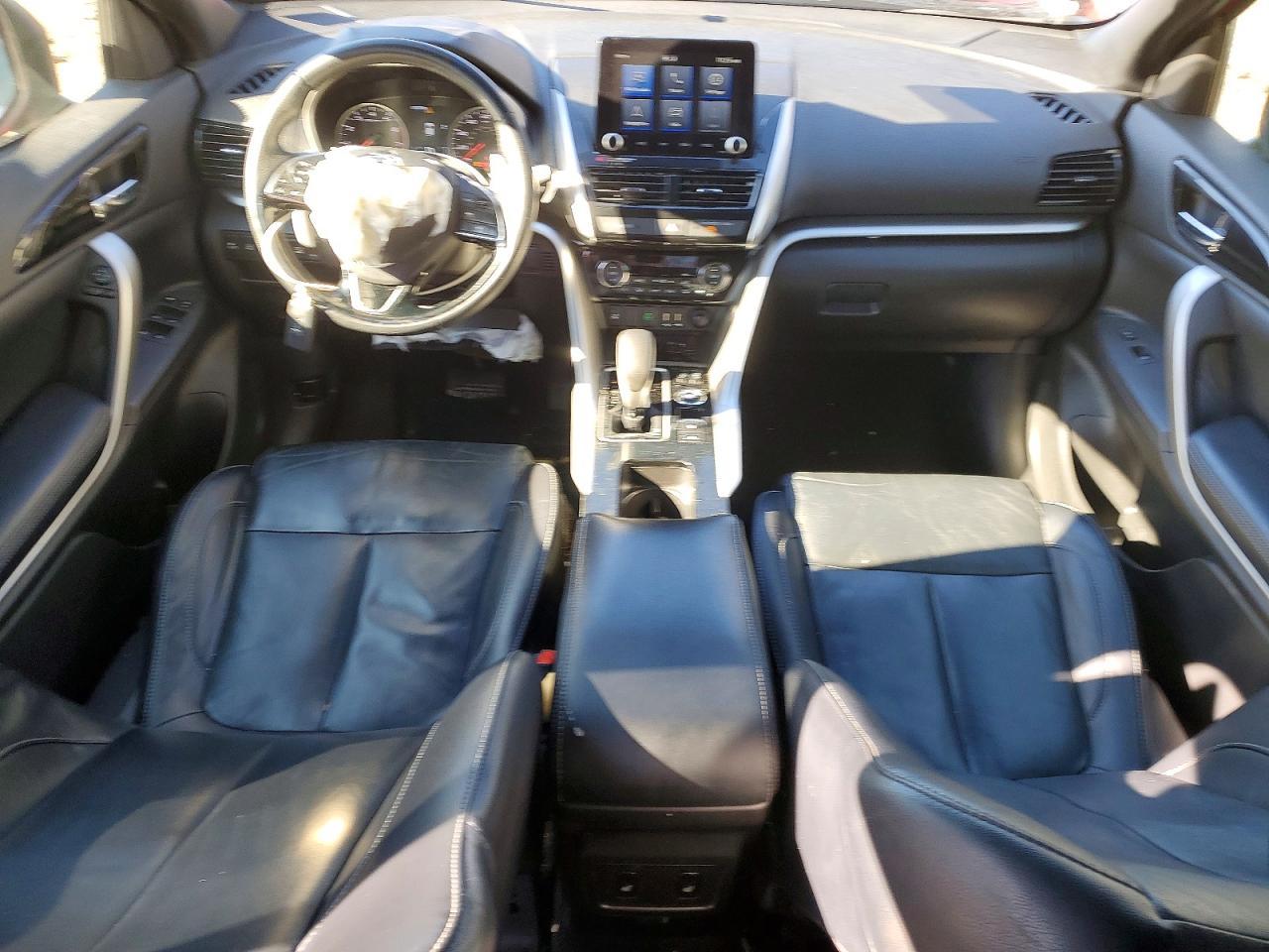 2022 Mitsubishi Eclipse Cross se
