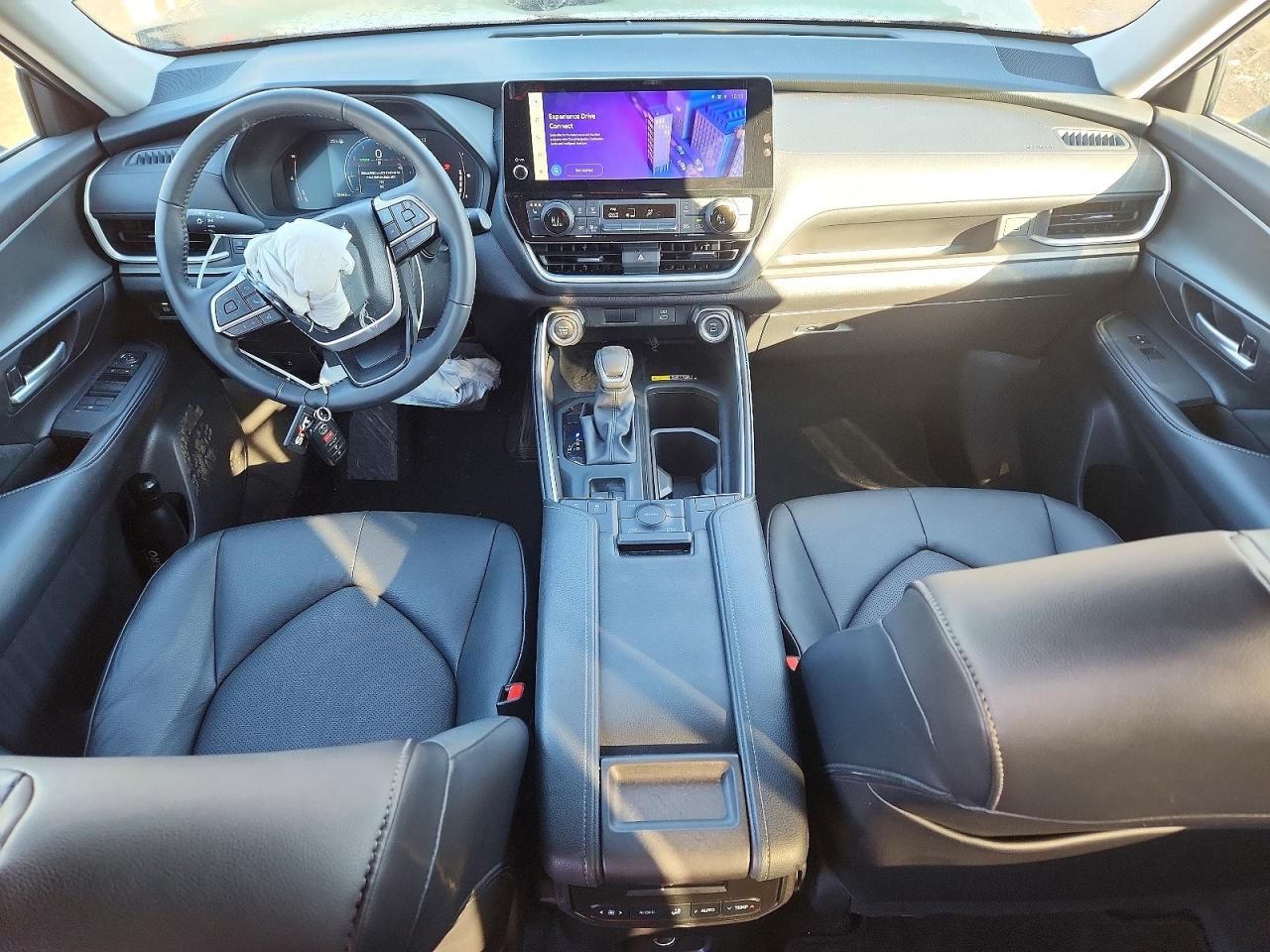 2025 Toyota Grand Highlander le