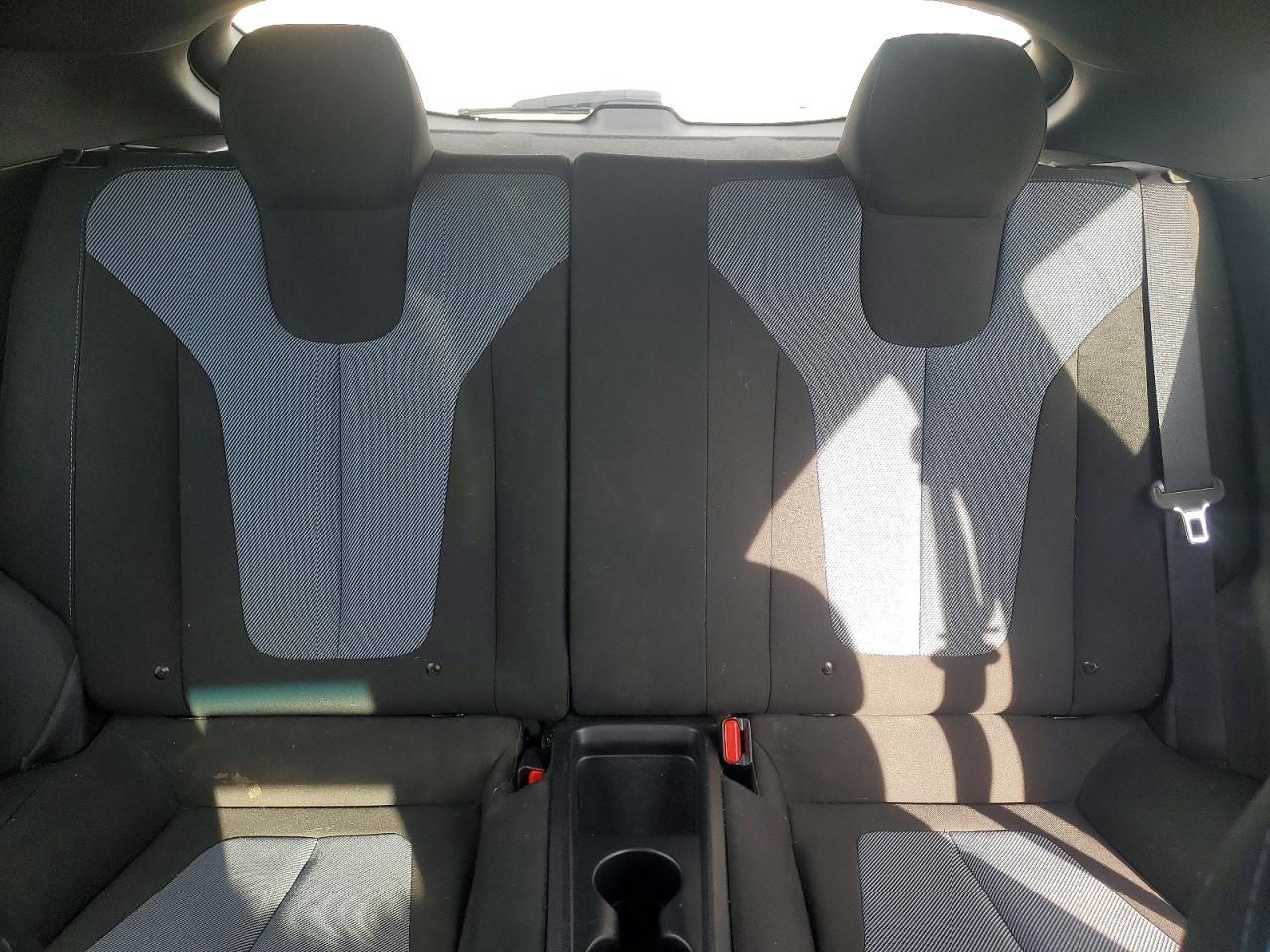 2019 Hyundai Veloster Base